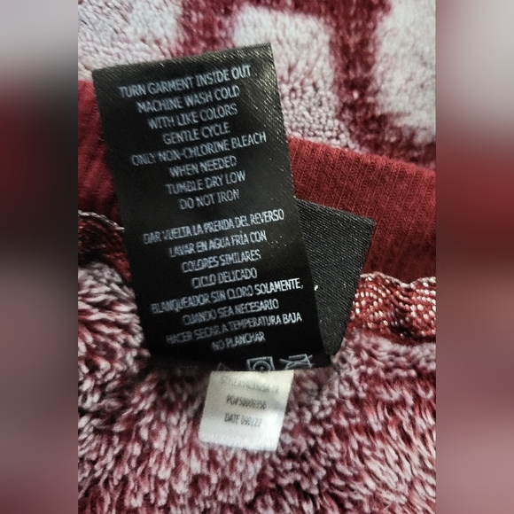 Disney Burgundy  Mickey Mouse Patterned Lounge Wear Terry Sweatshirt - Size L - Picture 6 of 6